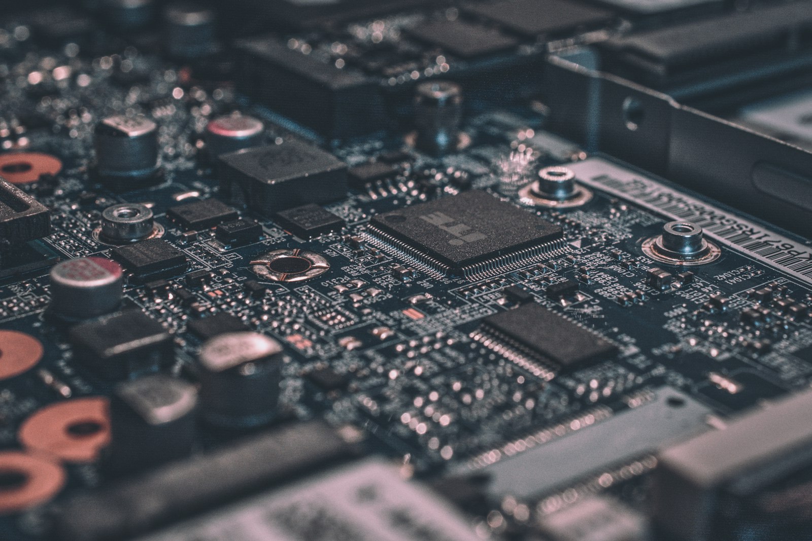 High-Tech Electronics